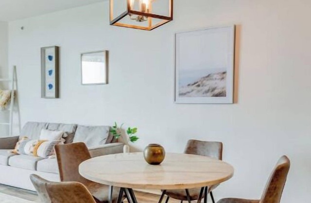 Palms Paradise 1809 - Stunning Views and Amenitiesnn