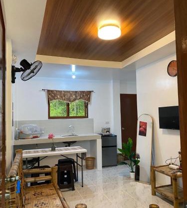Panglao Transient house close to nature with bonfire