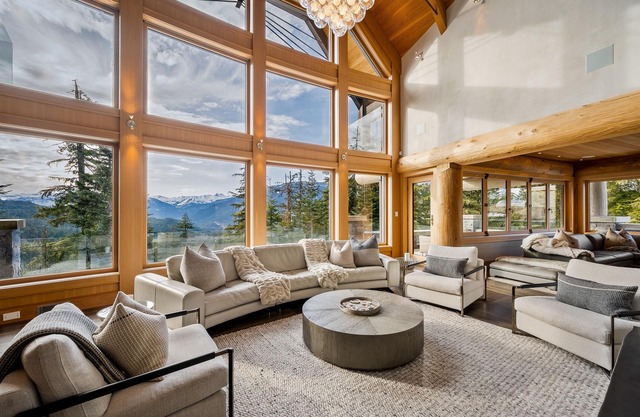 Panoramic Estate | Luxury Ski in-Ski Out Chalet in Kadenwood, Whistler.
