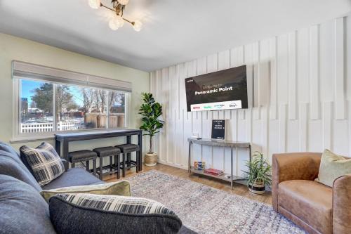 Panoramic Point - Downtown King Full Kitchen