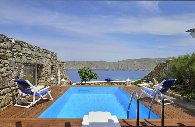 Panormos bay House, private pool