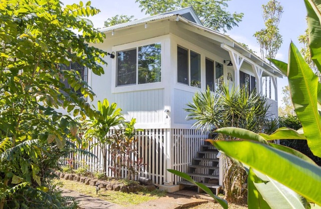 Paradise Haven - Charming 3BR