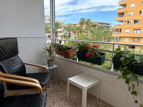 Parking Privado l Terraza Relajante Junto Al Mar
