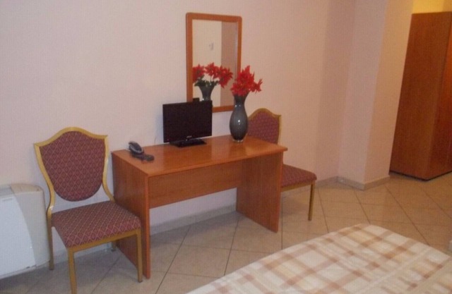 PARTENIO ROOM - ROYAL HOTEL