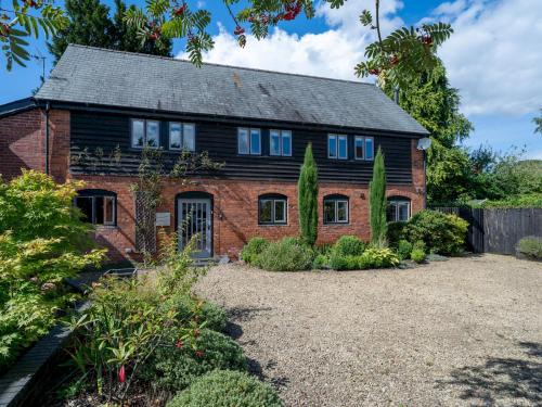 Pass the Keys Countryside home 5 minutes from Ludlow