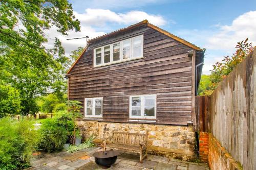 Pass the Keys Lovely Countryside Barn Conversion Cottage