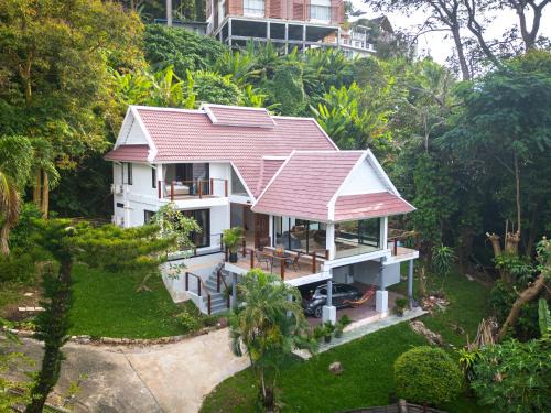 patong hill villa 3