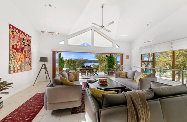 Patonga Views holiday retreat 2 night minimum stay
