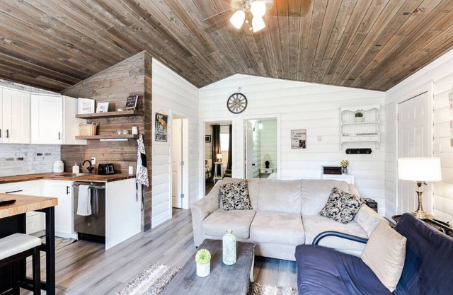Peaceful, Beautiful Cabin - Cabin 13