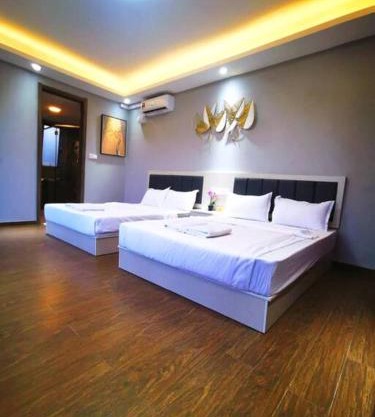 Peaceful ForestCity Fringe Villa 12 pax
