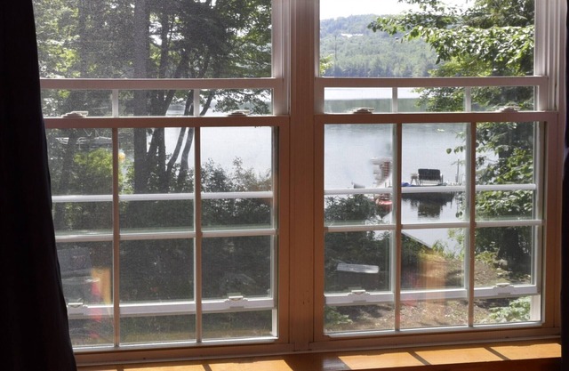 Peaceful lakeside getaway. Enjoy morning coffee listening to the loons.