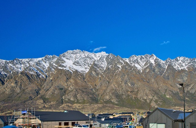 Peaceful, Luxury Unit At The Iconic Remarkables!