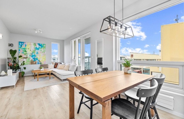 Peaceful new apt next to Sky Lagoon