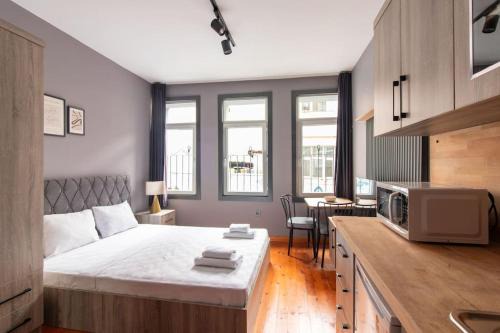 Peaceful Perfection Studio in Central Fatih