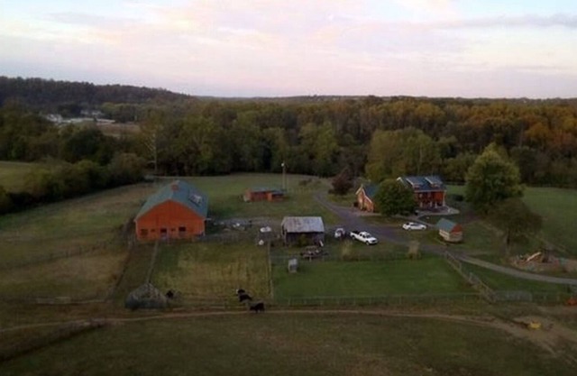 Peaceful secluded farm close to town, serenity of 2 miles of waterfront