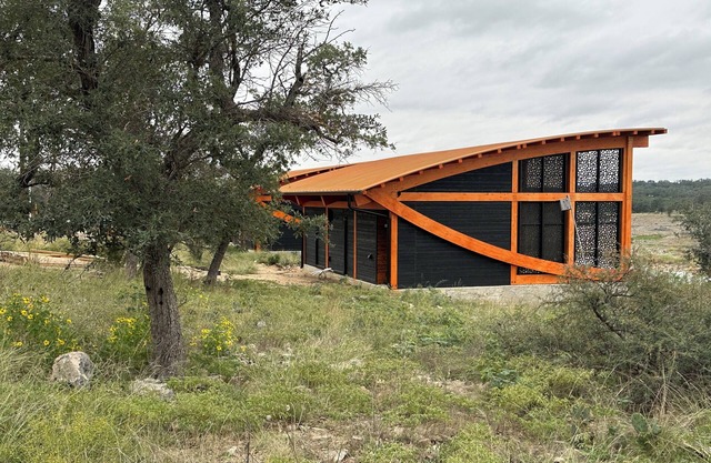 Pedernales River Guesthouses - PONDER