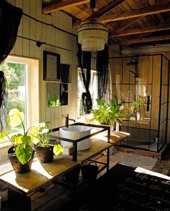 Pelēkā Māja, forestside getaway house for cosy stays