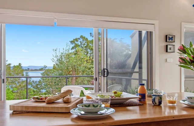 Penguins Rest – situated in the award-winning Tilbury Cove