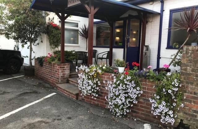 Penny Farthing Hotel