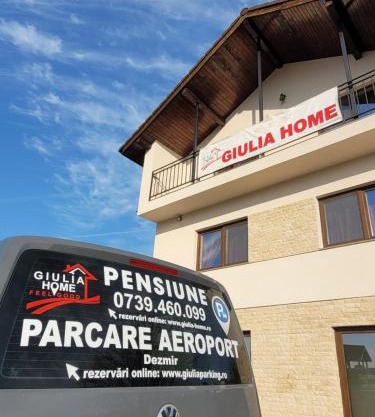 Pensiunea Giulia Home
