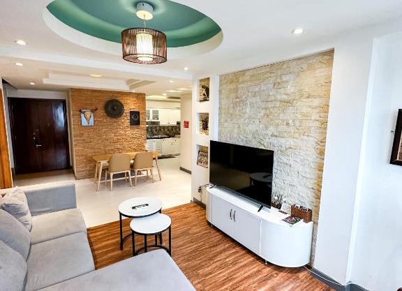 Penthouse 86 - Pool Private - In the HEART HCM