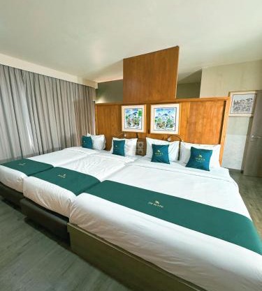 Penthouse at Student Park by JM SUITE