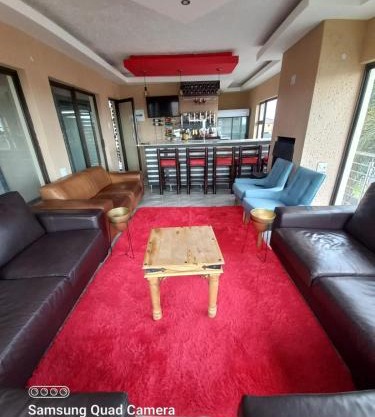 Penthouse Guesthouse