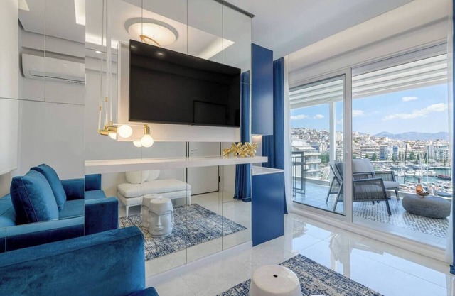 Penthouse luxury apartment with great view