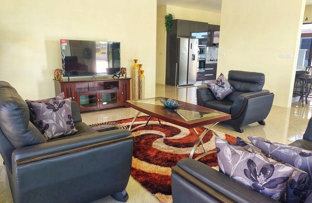 Peris Sunset Home Villas