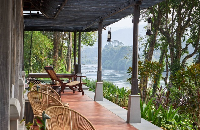 Periyar River lodge