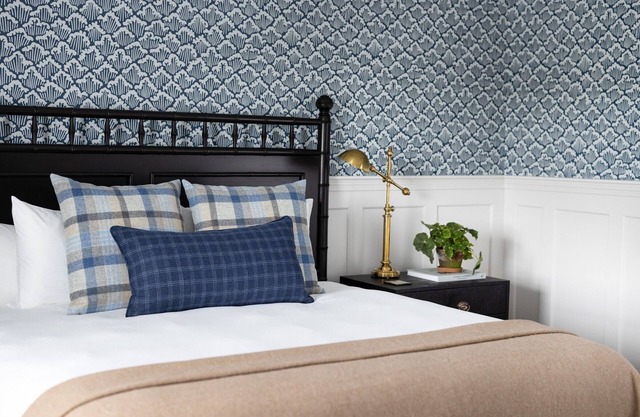 Perkins Suite at Kennebunkport Inn, Complimentary Breakfast, Free Parking