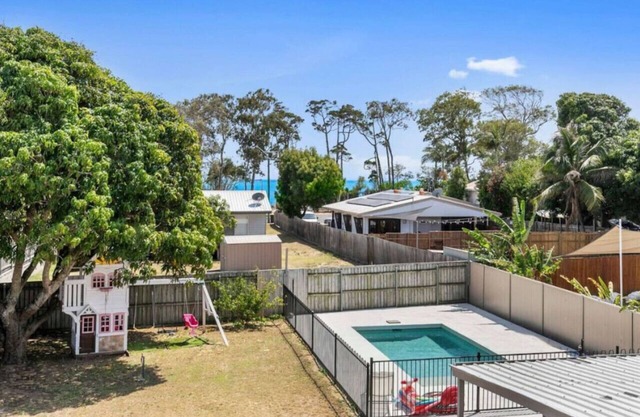 Pet friendly,100m to Beach&Cafe - Book now!