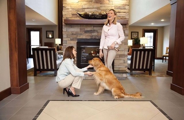 Pet-friendly Property! w/Pool and Parking, Near Parmenter Gazebo Garden