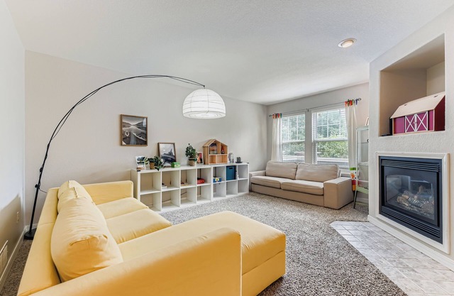 Pet Friendly Townhome Near Parks