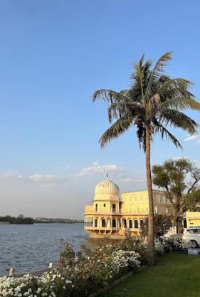 Phool Mahal Palace