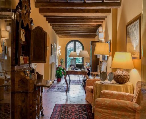 Piazza Nova Guest House
