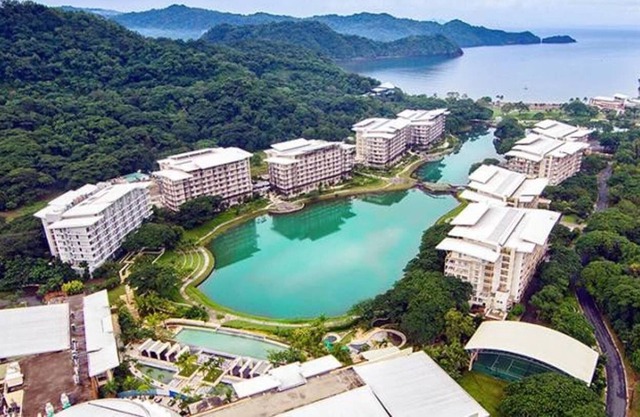 Pico de Loro Beach and Country Club CarolaTug412br