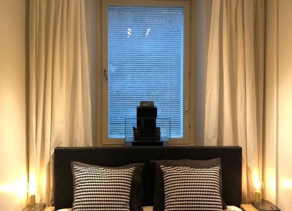 Picturesque Area in Helsinki Center Apartment