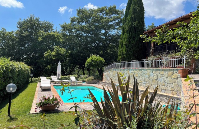 Piece of Lake Trasimeno Paradise: Lush Hillside Private Villa & Pool