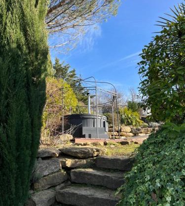 Pierres Dorées : calme et détente à 2 pas de Lyon