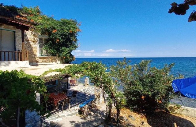 Pilion-Unique House at the Aegean Sea