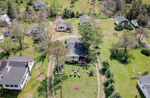 Pine Cottages