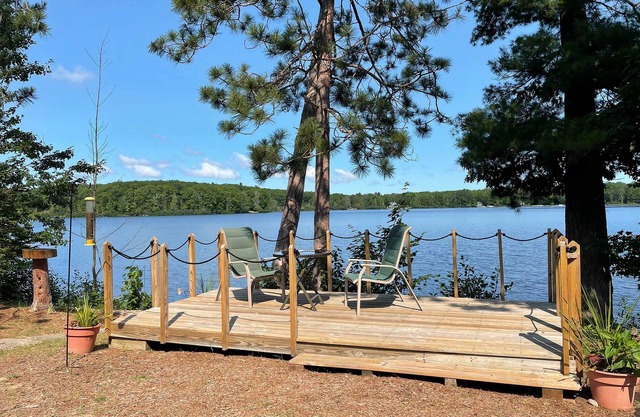 Pine Ridge Resort Cabin on Bass Lake w/Dock!
