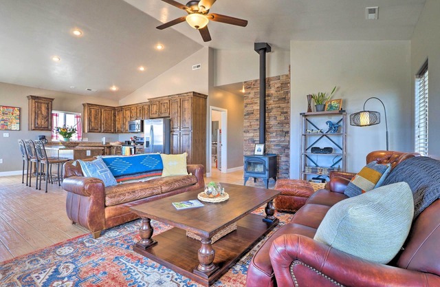 Pioche Paradise w/Mtn Views, 1 Mi to Main St