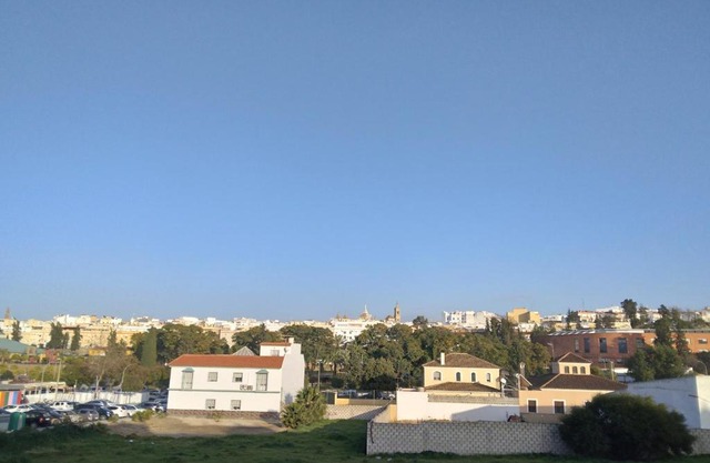 Piso amplio y tranquilo en Marchena