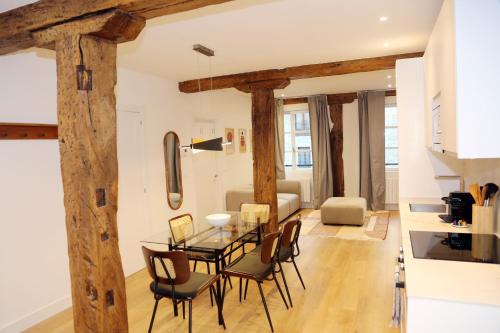 Piso de 3 habitaciones frente a la Catedral