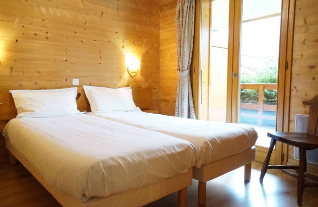 Pistes et Cœur de Village et Grande Terrasse