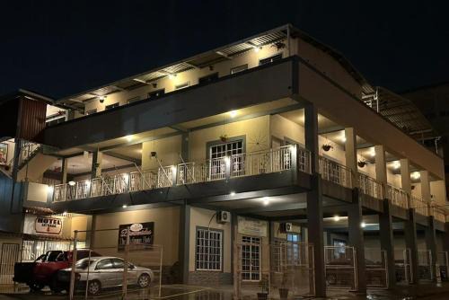 Platinum Hotel