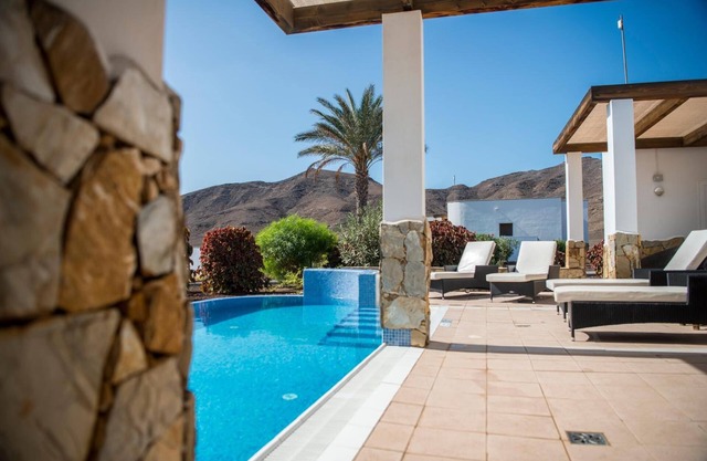 Playitas Villas