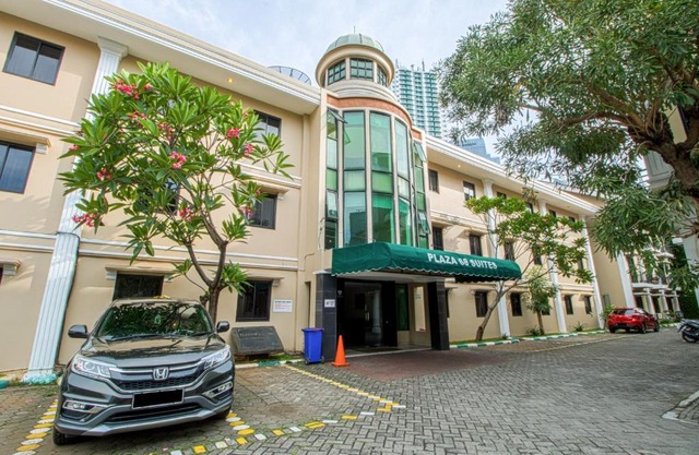 Plaza 68 Residence
